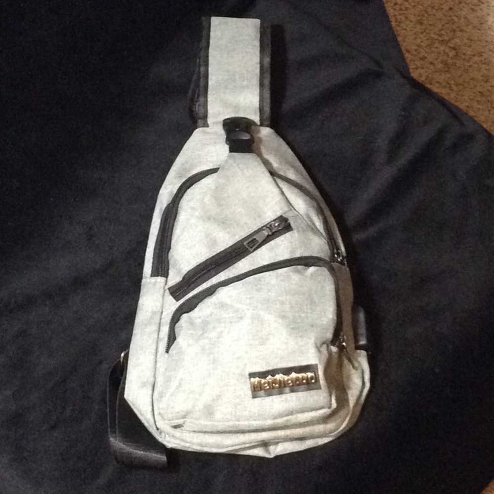 Medium gray crossbody bag